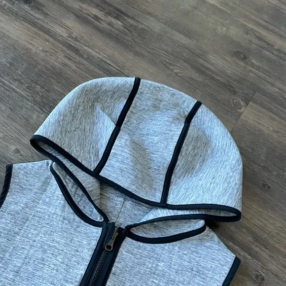 Lululemon Insculpt Vest - Reversible - Picture 3 of 9